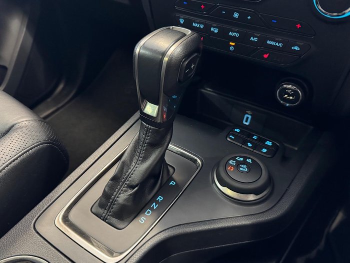 2019 Ford Everest Titanium