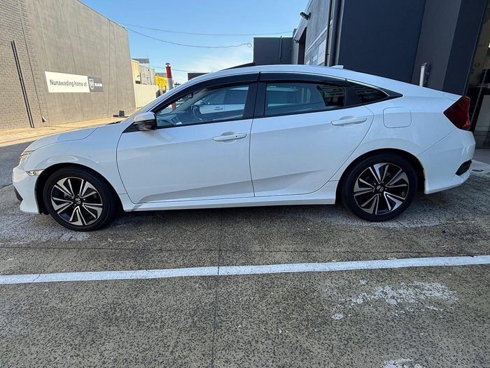 2018 Honda Civic VTi-LX