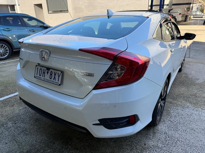 2018 Honda Civic VTi-LX