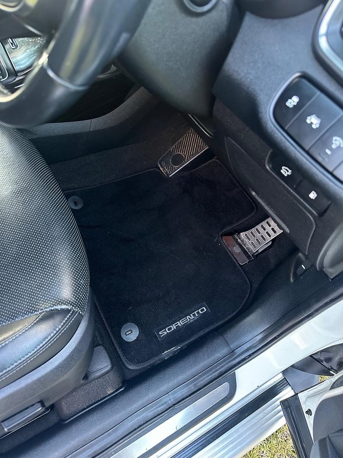 2018 Kia Sorento SLi