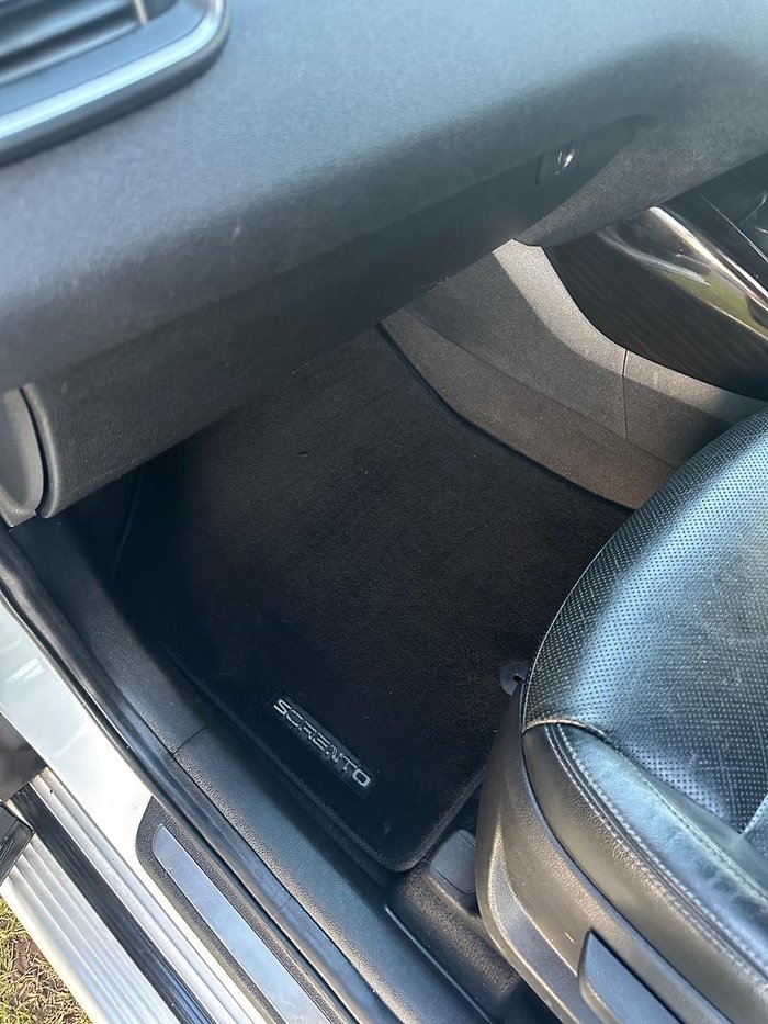 2018 Kia Sorento SLi