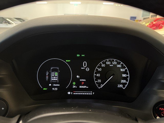 2025 Honda HR-V e:HEV X