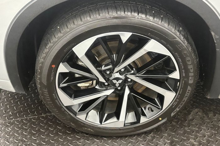 2022 Mitsubishi Outlander PHEV Exceed