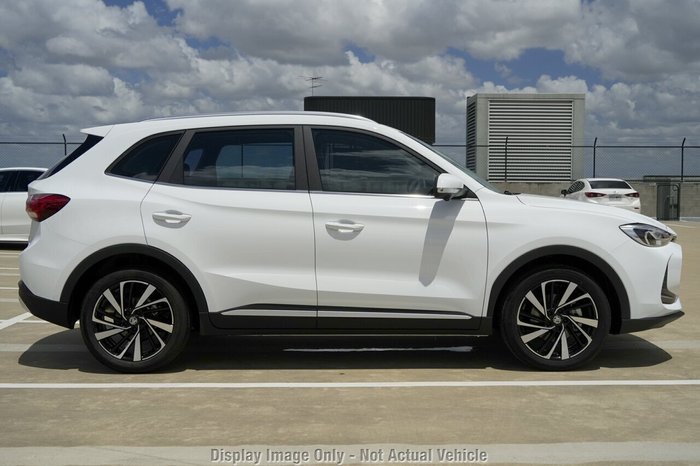 2025 MG ZS Essence Hybrid+