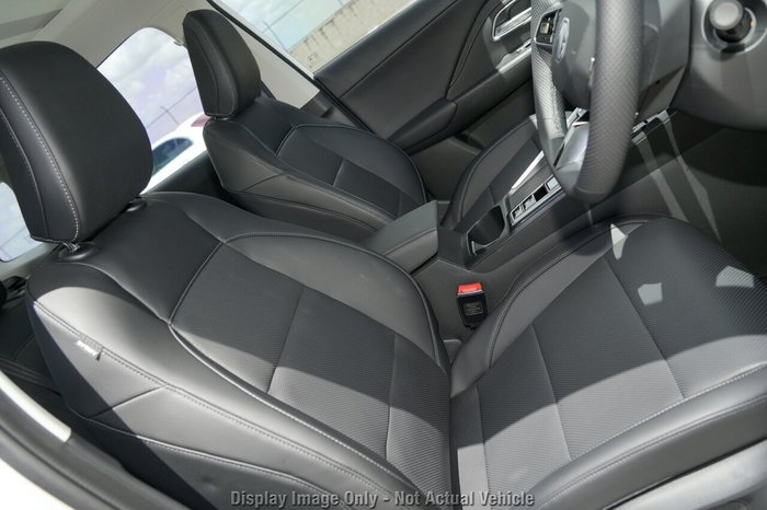 2025 MG ZS Essence Hybrid+