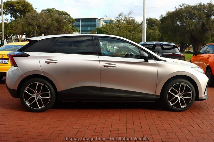 2025 MG MG4 Essence 64 150kW