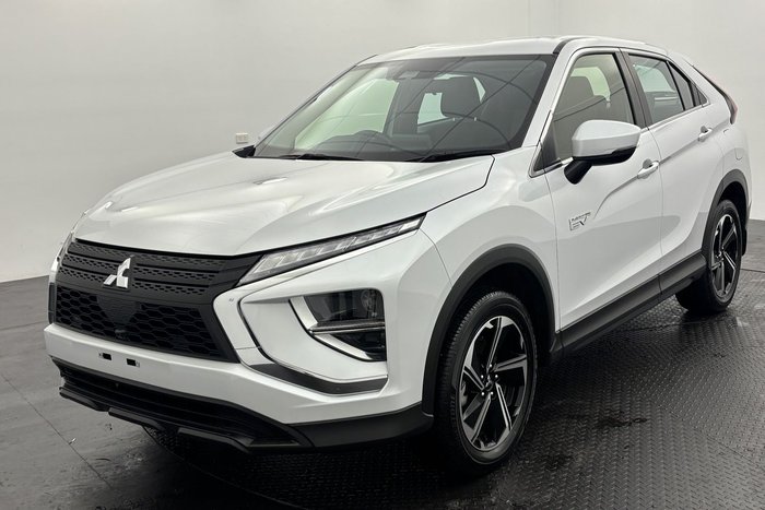 2023 Mitsubishi Eclipse Cross PHEV ES