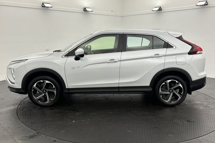 2023 Mitsubishi Eclipse Cross PHEV ES
