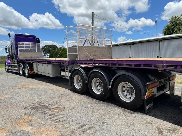 2002 Freighter St3 Purple