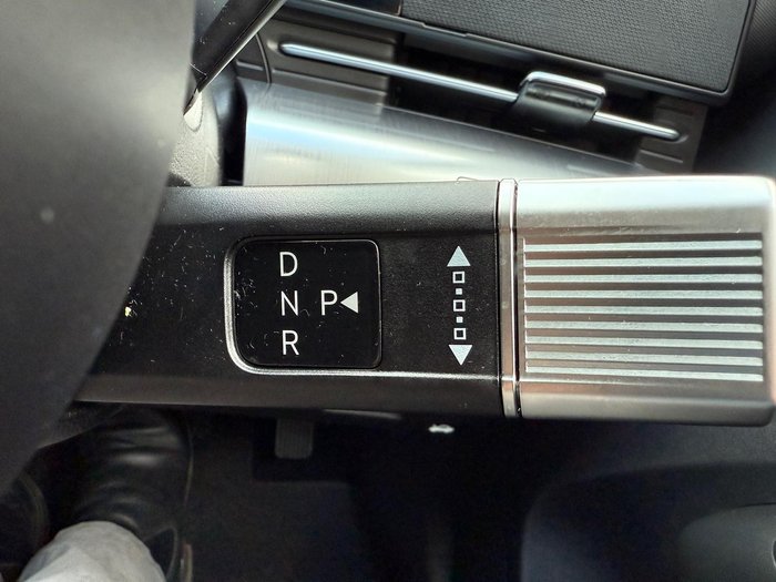 2025 Hyundai Kona Premium