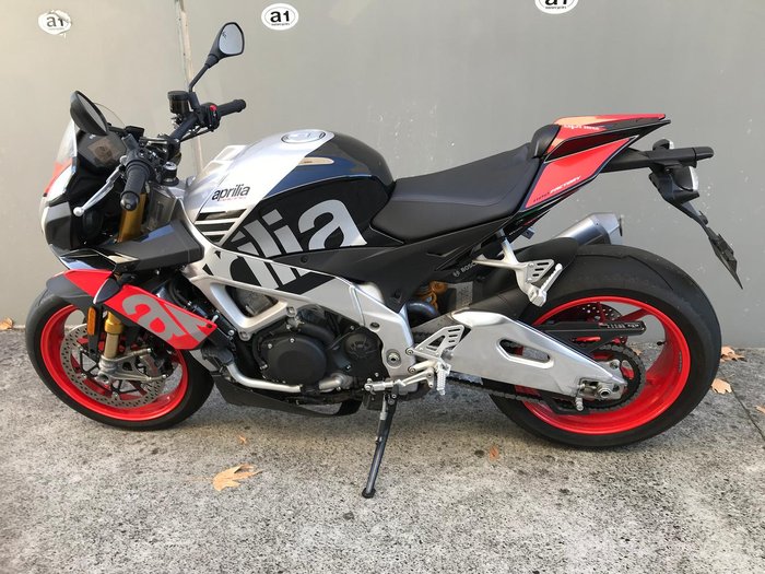 2018 Aprilia Tuono V4 1100 Factory 