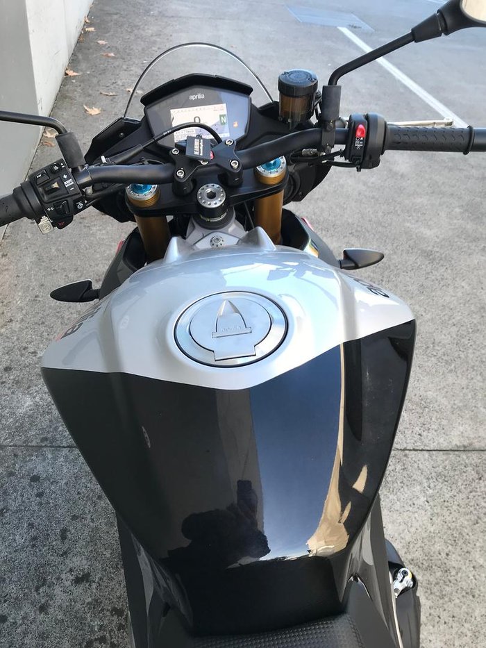 2018 Aprilia Tuono V4 1100 Factory 
