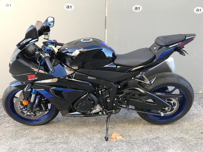 2017 Suzuki GSX-R1000R