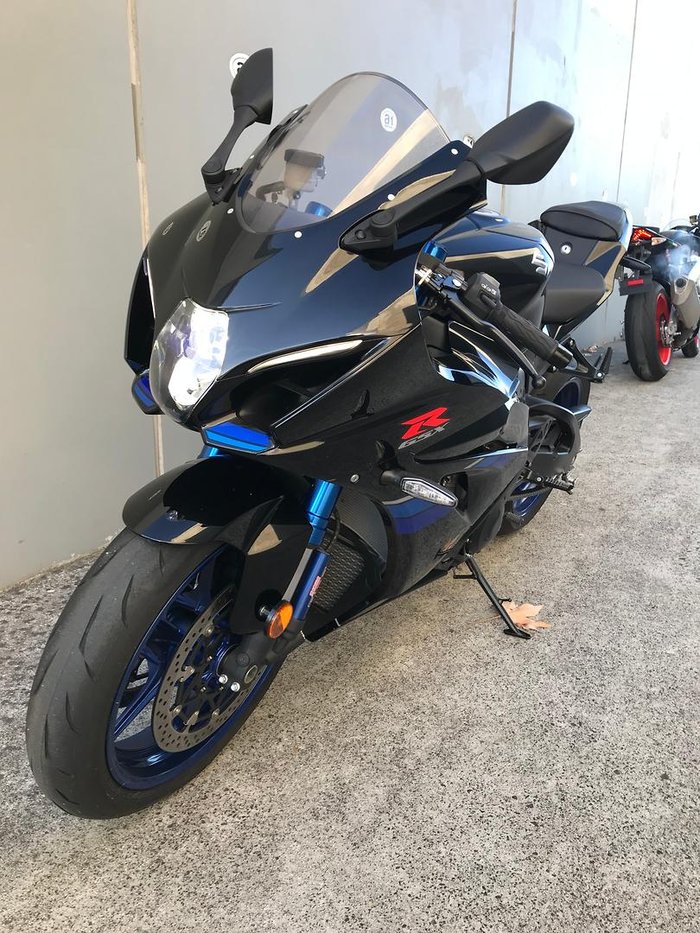 2017 Suzuki GSX-R1000R