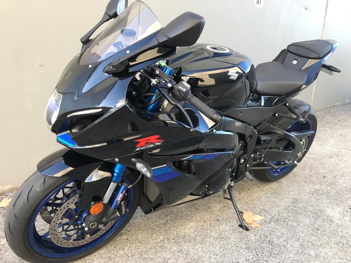 2017 Suzuki GSX-R1000R