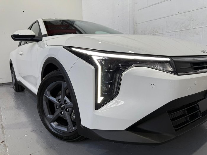 2025 Kia K4 S
