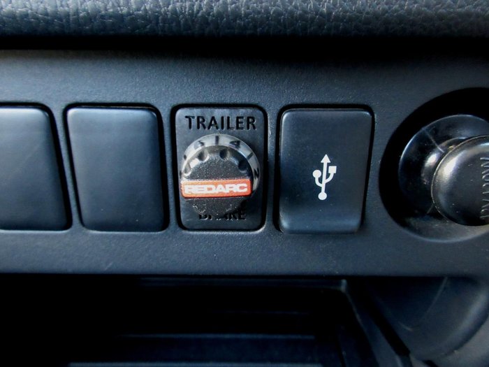 2023 Mitsubishi Triton GLX