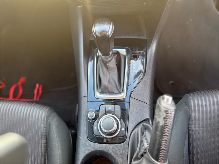 2014 Mazda 3 Maxx