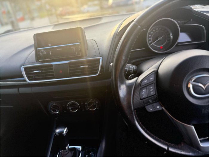 2014 Mazda 3 Maxx