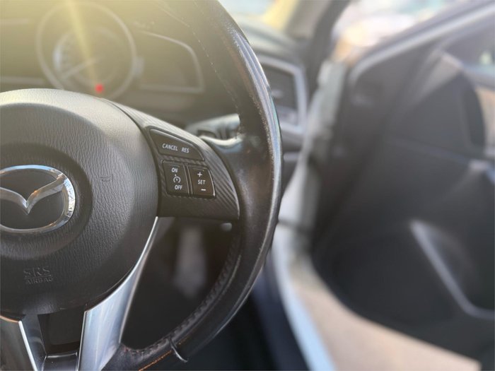 2014 Mazda 3 Maxx