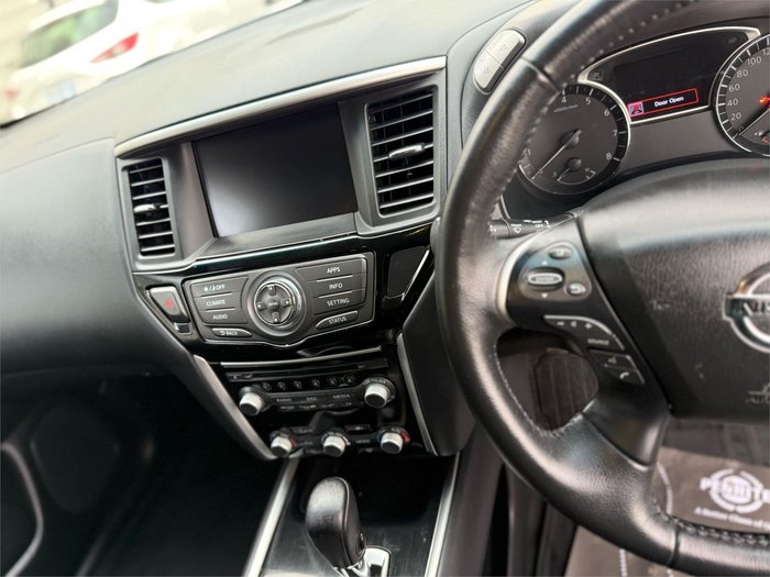 2020 Nissan Pathfinder ST