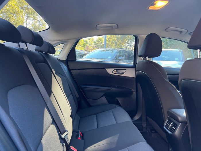 2024 Kia Cerato S