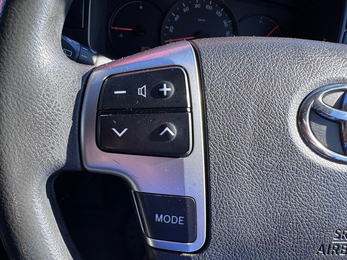 2014 Toyota Hiace KDH221R MY14 French Vanilla