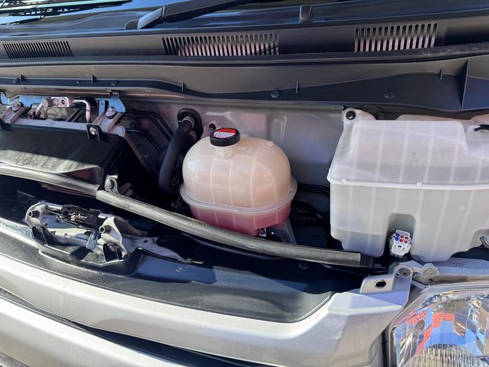 2014 Toyota Hiace KDH221R MY14 French Vanilla