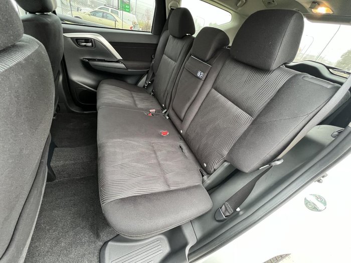 2024 Mitsubishi Pajero Sport GLS