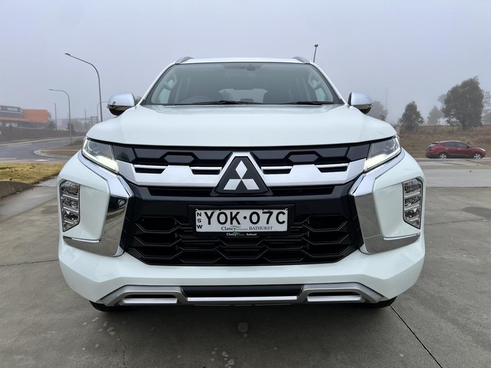 2024 Mitsubishi Pajero Sport GLS
