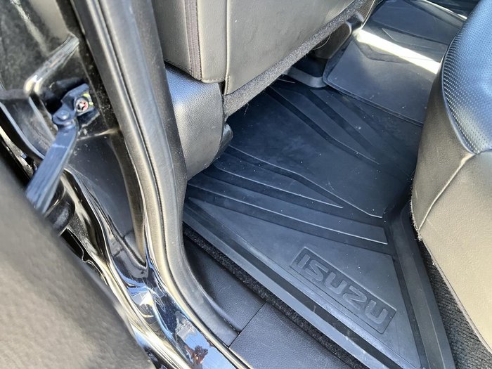 2021 Isuzu D-MAX X-TERRAIN