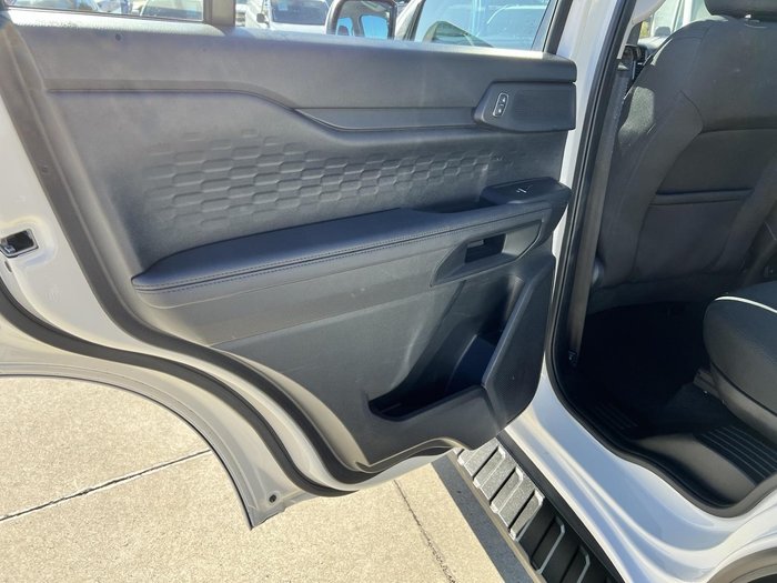 2022 Ford Everest Ambiente