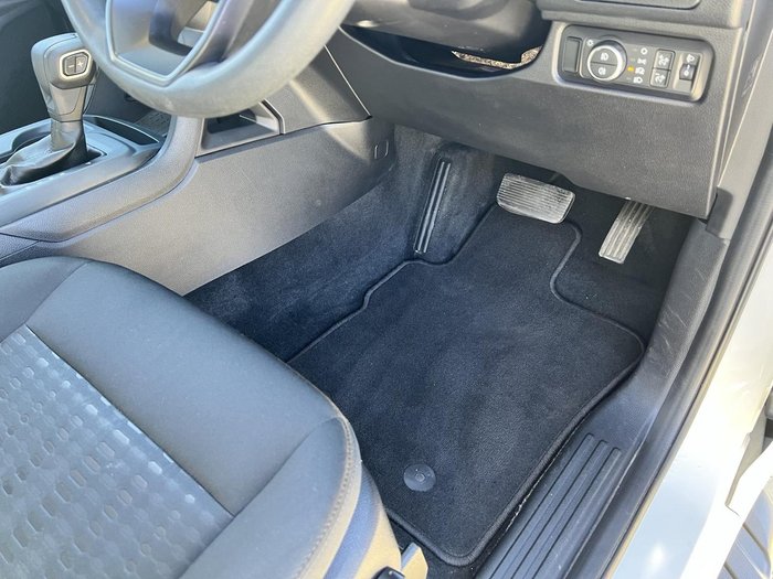 2022 Ford Everest Ambiente