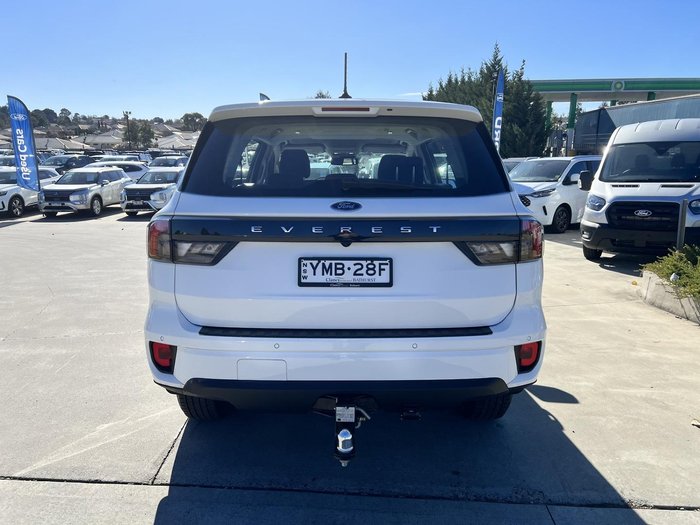 2022 Ford Everest Ambiente