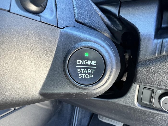 2022 Ford Everest Ambiente