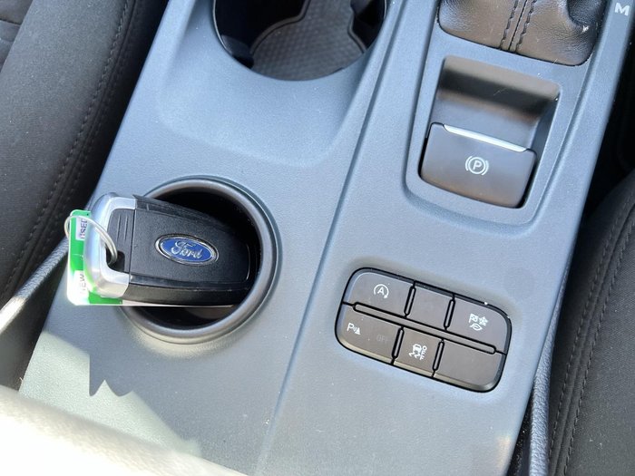 2022 Ford Everest Ambiente