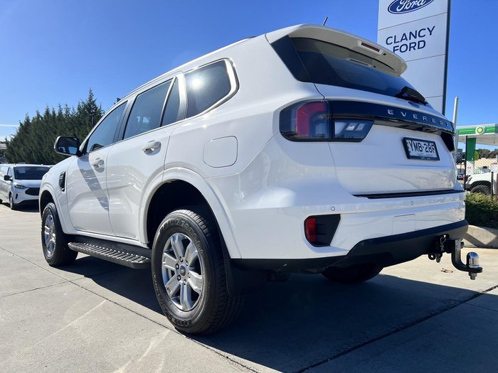 2022 Ford Everest Ambiente