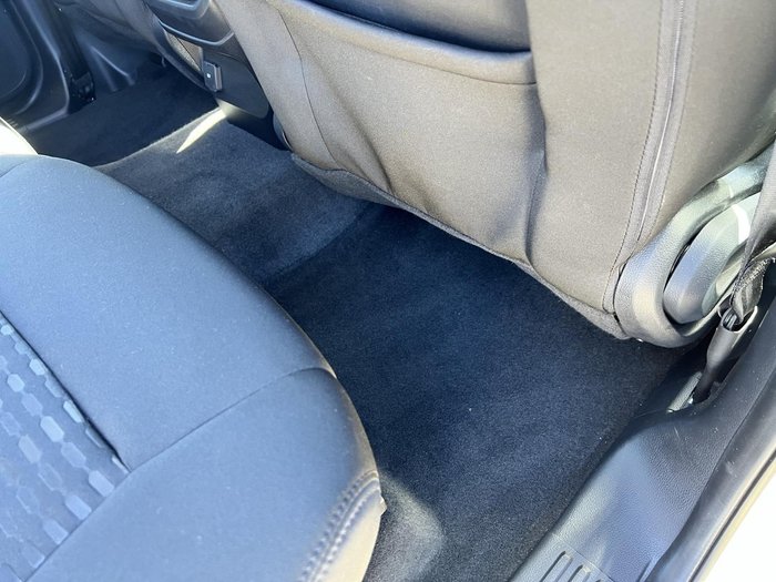 2022 Ford Everest Ambiente