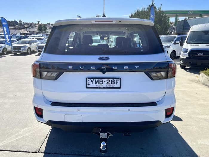 2022 Ford Everest Ambiente