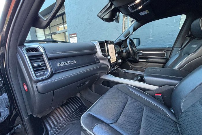 2023 RAM 1500 Laramie Sport RamBox