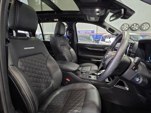 2025 Ford Everest Platinum