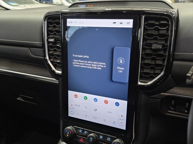 2025 Ford Everest Platinum