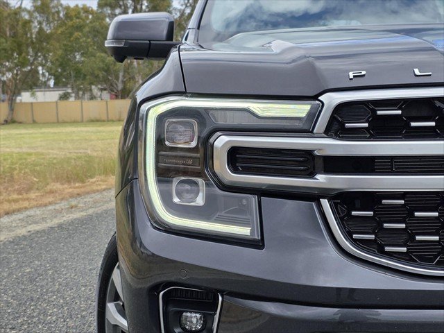 2025 Ford Everest Platinum