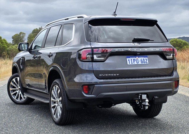 2025 Ford Everest Platinum