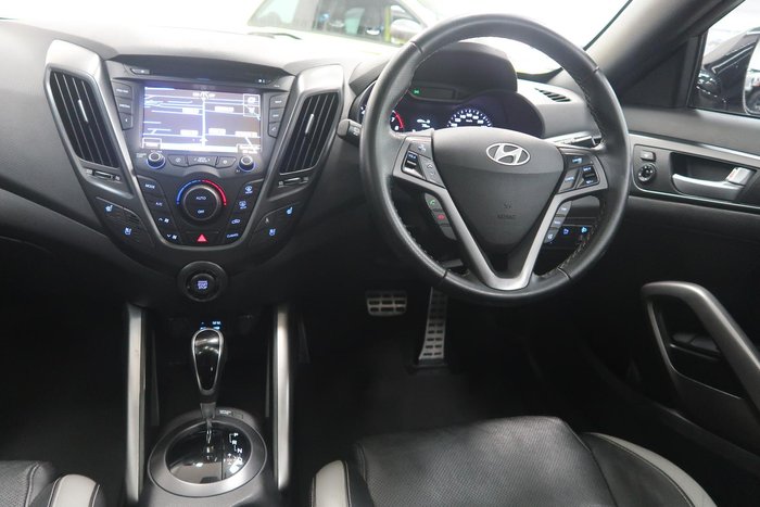 2016 Hyundai Veloster SR Turbo