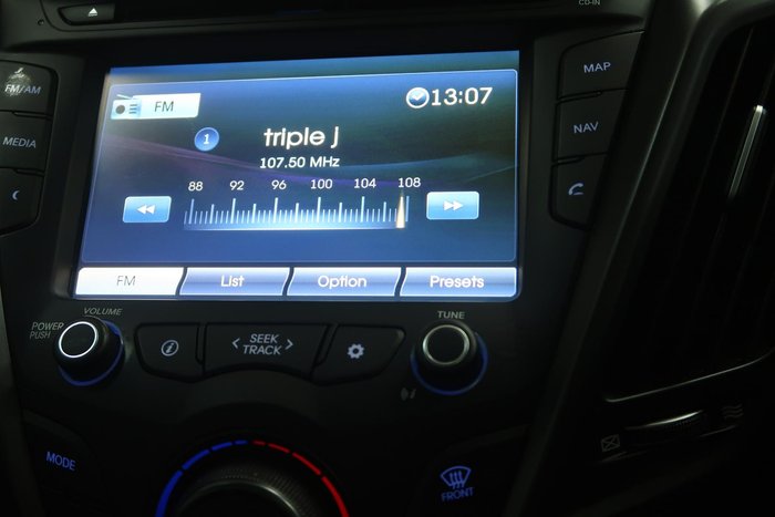 2016 Hyundai Veloster SR Turbo