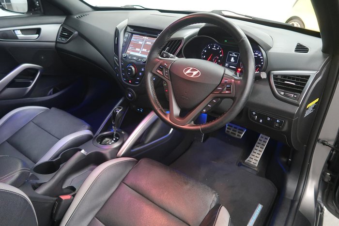 2016 Hyundai Veloster SR Turbo