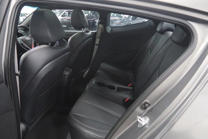 2016 Hyundai Veloster SR Turbo