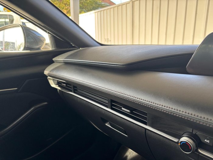 2019 Mazda 3 G20 Pure