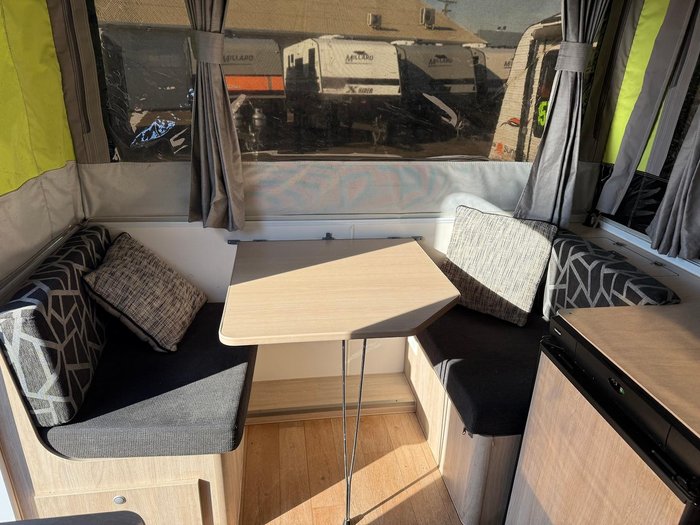 2015 Jayco Penguin Outback